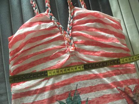 Tielko zn.desigual, desigual,s