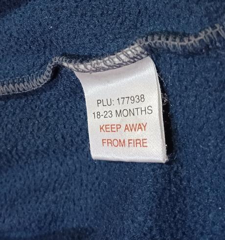 Chlapčenský sveter, č. 18-23, 24