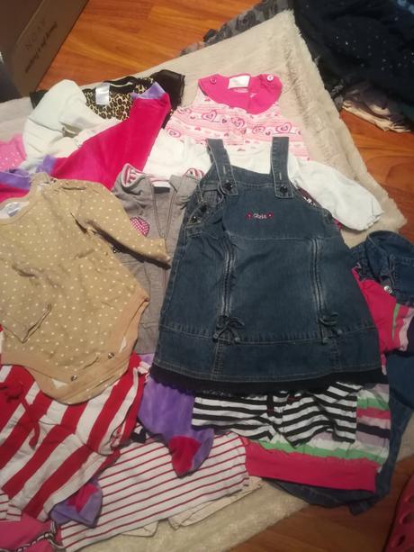 Balik dievča veľ. 74-80 už aj s poštou 24 ks, 68–80