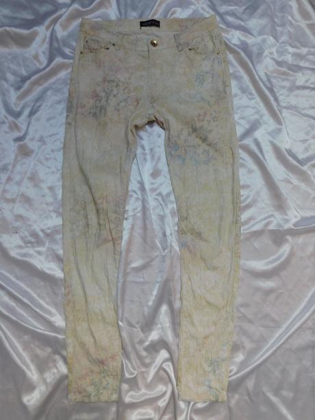 Kvalitne damske strečove nohavice, 40