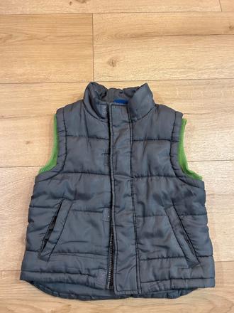 Teplá chlapčenská vesta, 110