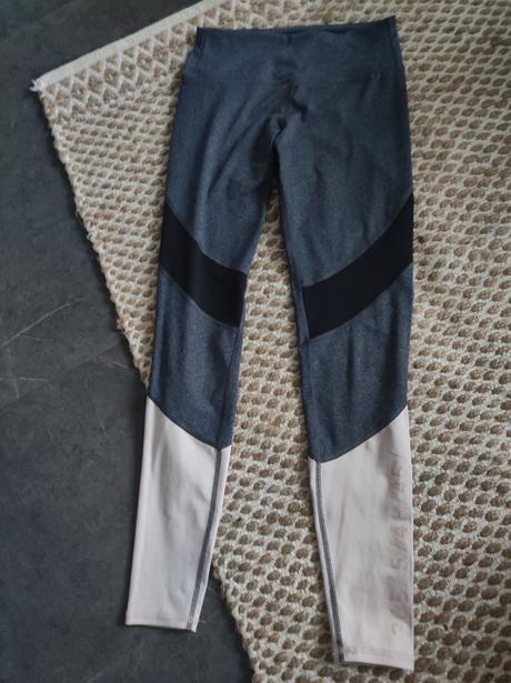 Športové legíny do fitka z vyšším pásom, h&m,s