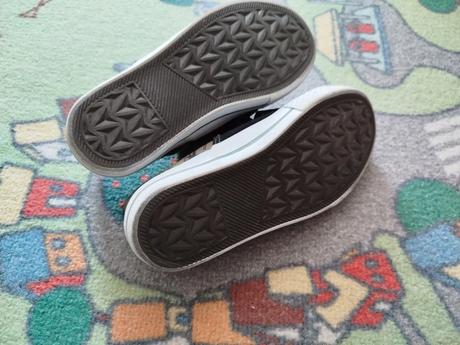 Tenisky 31 dino willard, 31