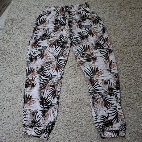 Letne nohavice, reserved,36