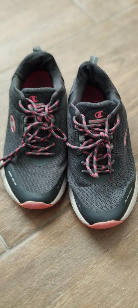 Tenisky, champion,37