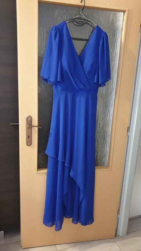 Šaty na svadbu,stužkovú alebo na ples, 40