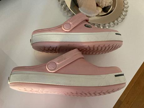 Crocs, crocs,33