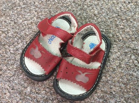 Milé červené sandálky 11,5cm, chicco,19