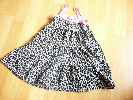 Dievcenske saty-top, 92