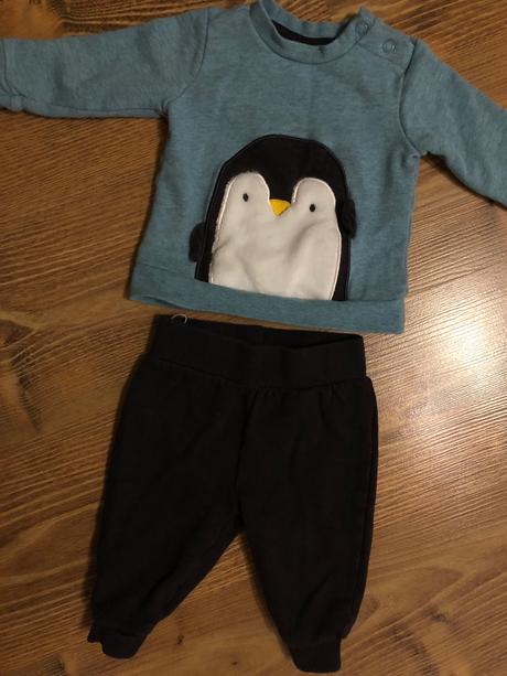 Tepláková súprava tučniak, c&a,68