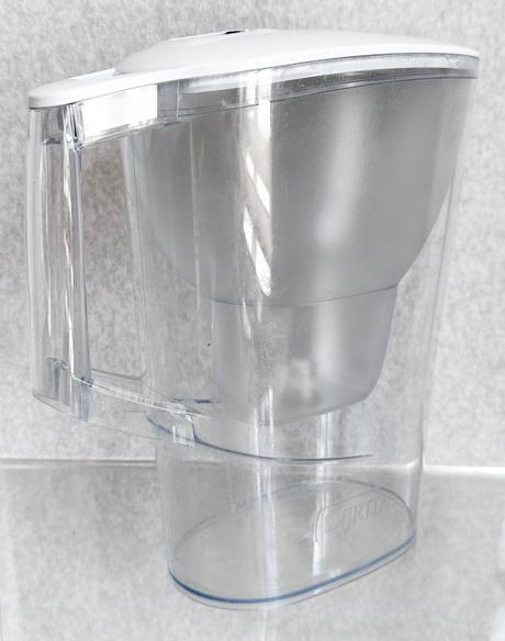Brita filtračná konvica na vodu, brita