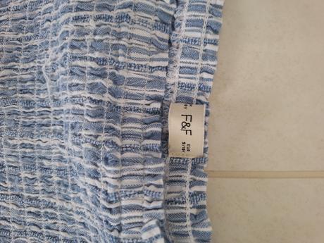 Predam overal, f&f,134