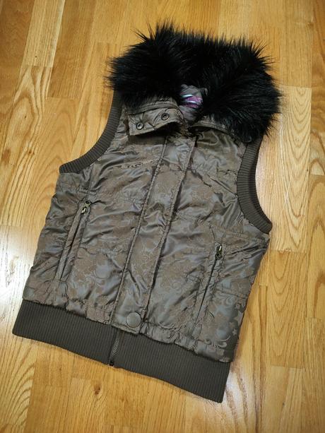 Jesenná vesta s kožušinkou, xs