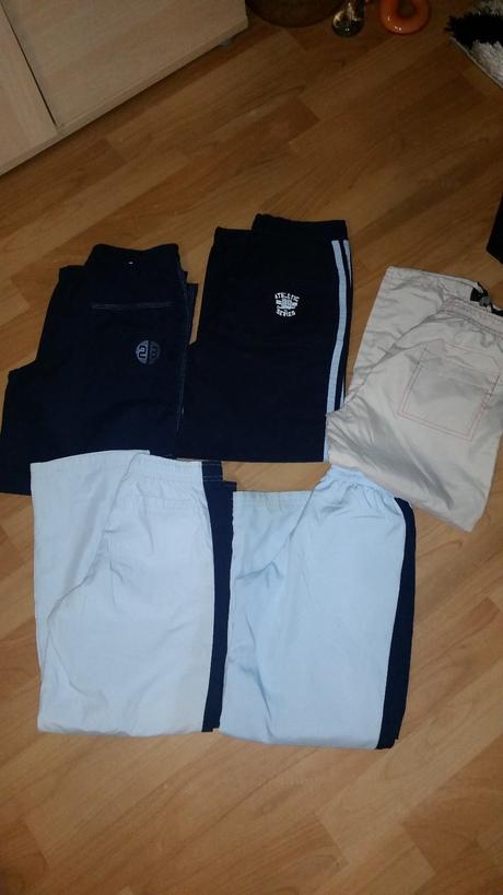 Sustakove nohavice, 122–134