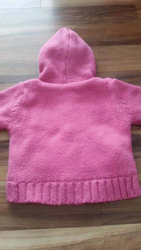 Svetrík 62/68, lupilu,62