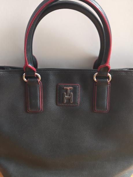 Tommy hilfiger originál kvalitná kabela, tommy hilfiger