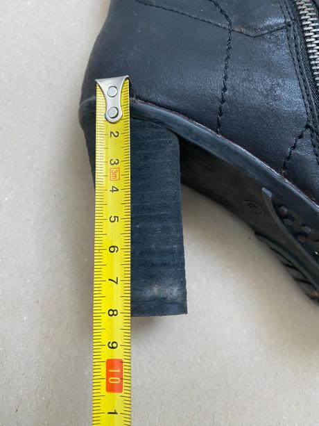 Vysoké čižmy na opätku 39, 39