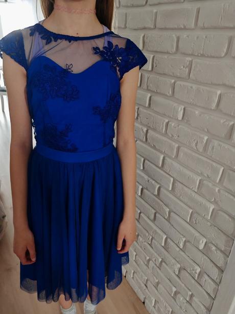 Uzasne nove saty, nenosene xs, xs
