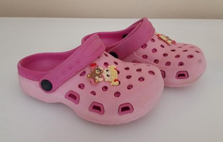 Detské letné topánky (sandálky/prezuvky) v28, 28