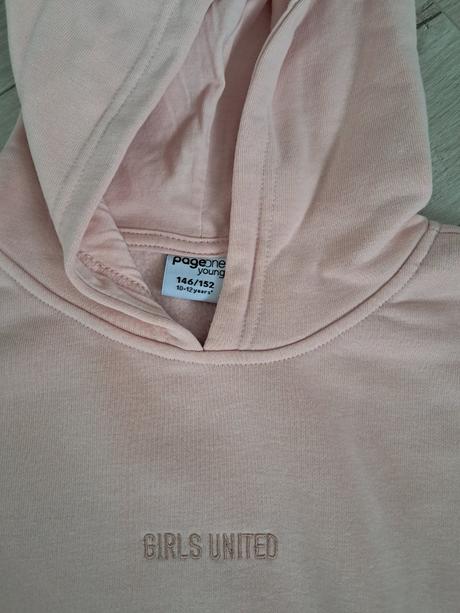 Ružová mikinka, 146