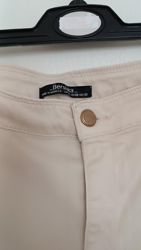Nohavice, bershka,l