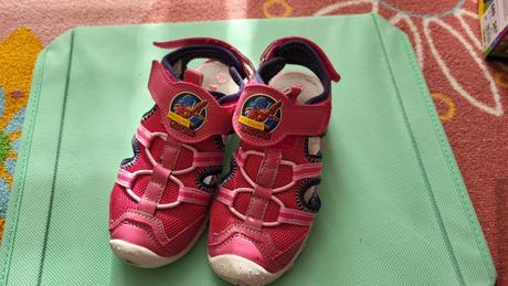 Sandálky, deichmann,27