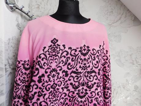 Velmi pekna bluzka, 50