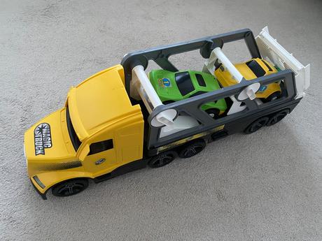 Nákladné auto s prívesom, 