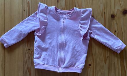 Bledoruzova mikina s volanmi top stav, pepco,98