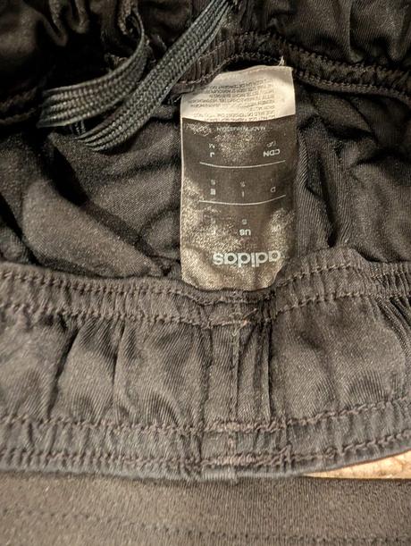 Sportove oblecenie, 158–170