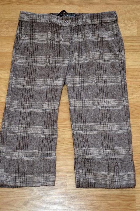 Kostým károvaný, 36