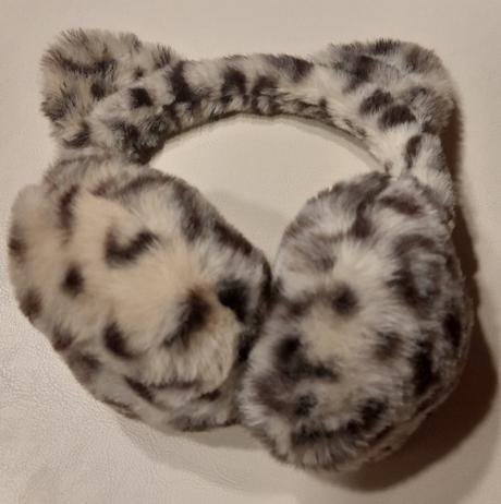 Slúchadlá na zimu, 128