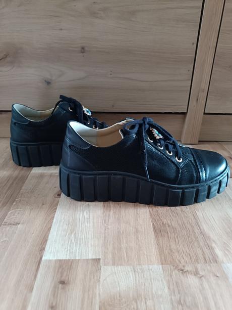 Kožené topánky, 38