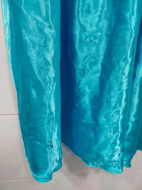 Princezná / elsa karnevalové šaty+ plášť 128-140,