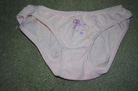 Dievčenské nohavičky, 116