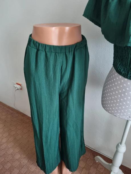 Súprava crop top + široké nohavice veľ. m, m