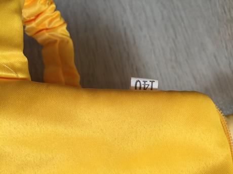 Dievčensky kostym bella 9-10 rokov, 