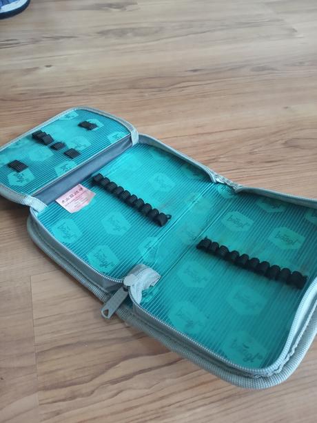 Školská taška+ peračník+ vrecko, 