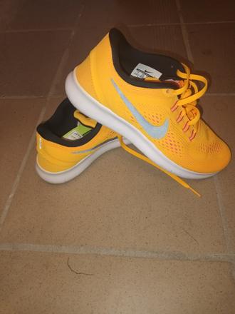 Tenisky run, nike,38