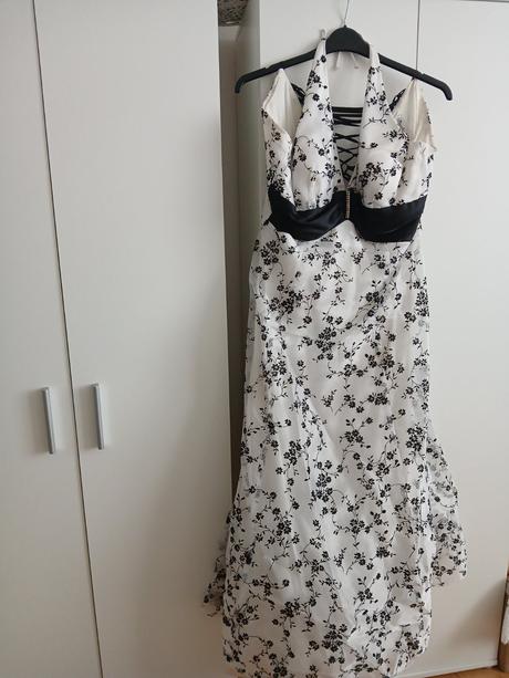 Šaty na svadbu /ples, xl