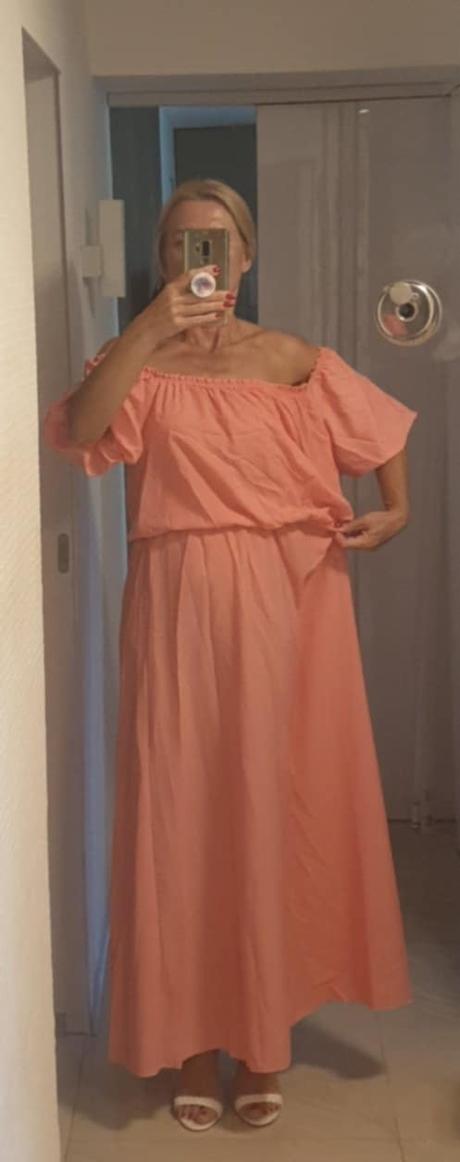 Maxi dlhe krásne nove saty,