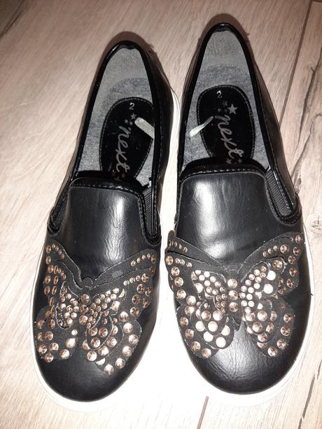 Motýlikové next, next,34