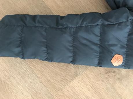 Dievcenska zimna bunda, 128 / 134