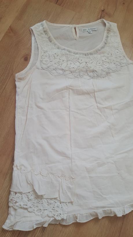 Krásna blúzka s výšivkou, marks & spencer,152