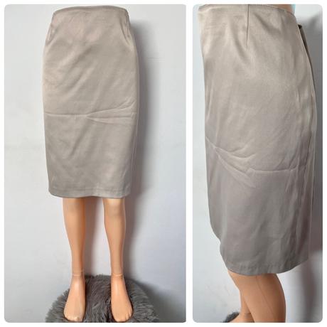 Dámska púzdrová sukňa, m