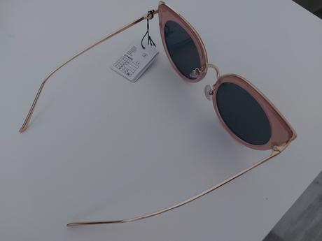 Nové extravagantné slnečné okuliare, 