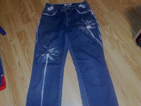 Tenke rifle na telo s palmami pre damu alebo slečn, 38