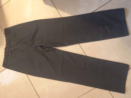 Elegantné chlapčenské nohavice, 140