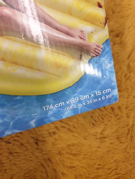 Nafukovacie lehatko do vody - tvar ananásu, 