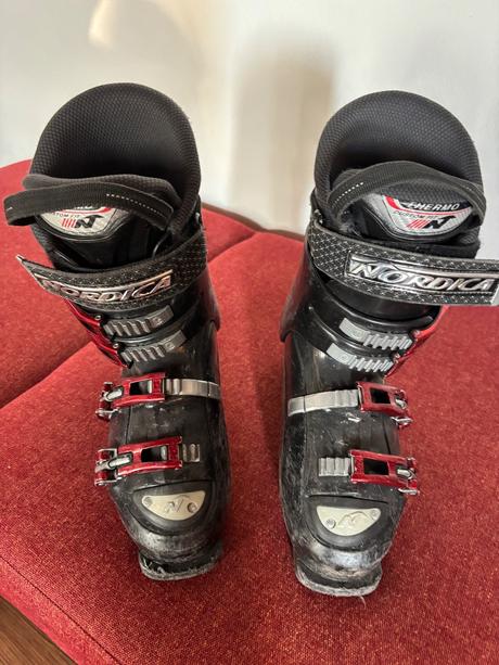 Lyziarky nordica, nordica,40